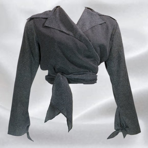 Starlet Black with White Dots Wrap Crop Top in Size Medium - Picture 1 of 6